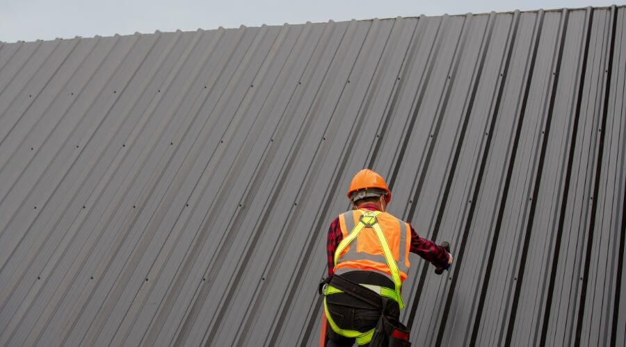 Expert top industrial roofings services in Darlington, WI